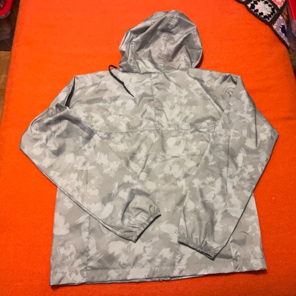 Columbia green camo long sleeve hooded windbreaker jacket NWT - Picture 8 of 9